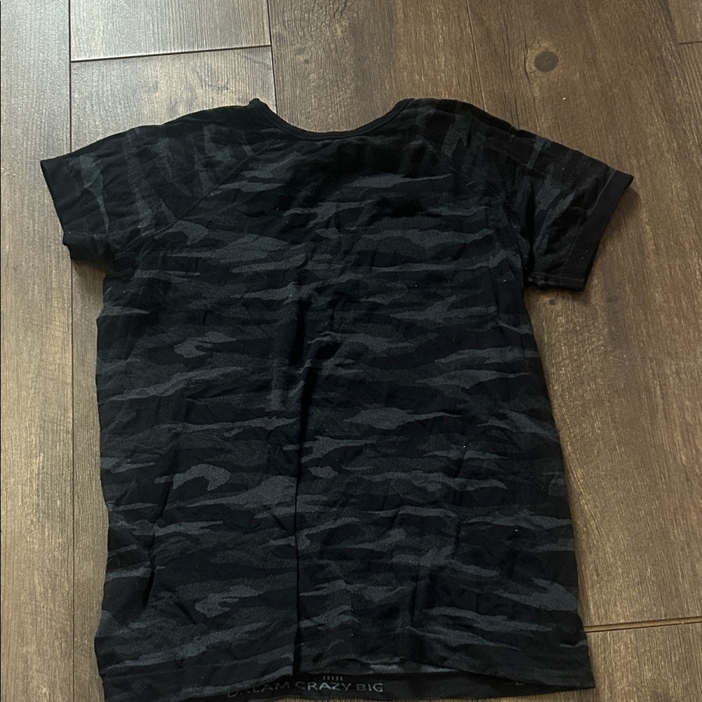 Athleta Girl Black Camouflage Short-Sleeve Tee